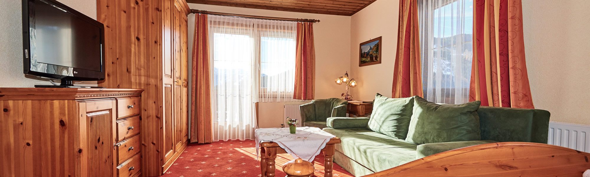 Gemütliche Doppelzimmer und Familienzimmer im Landhaus Karlbauer